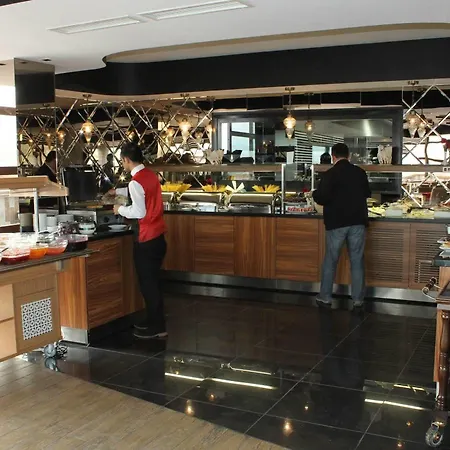 Kuzucular Park ホテル アクサライ