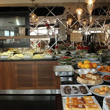 Kuzucular Park 4* アクサライ