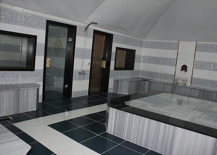 Hotel Kuzucular Park